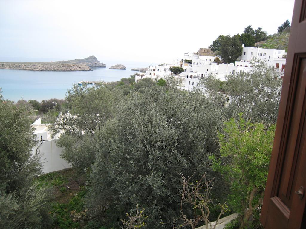 Eleftheria Lindian Studios I Lindos  Bilik gambar